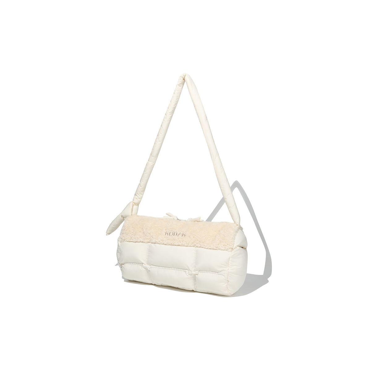 キルテッドラージクロスバッグ【アイボリー】