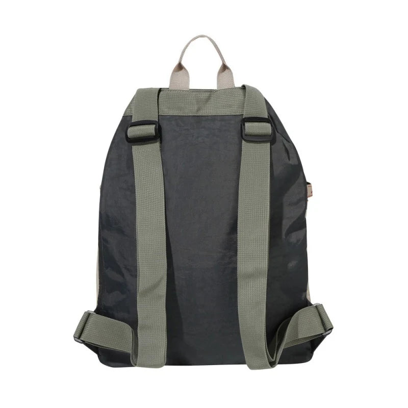 ハーディストリングバケットバックパック (15L)【カーキ】