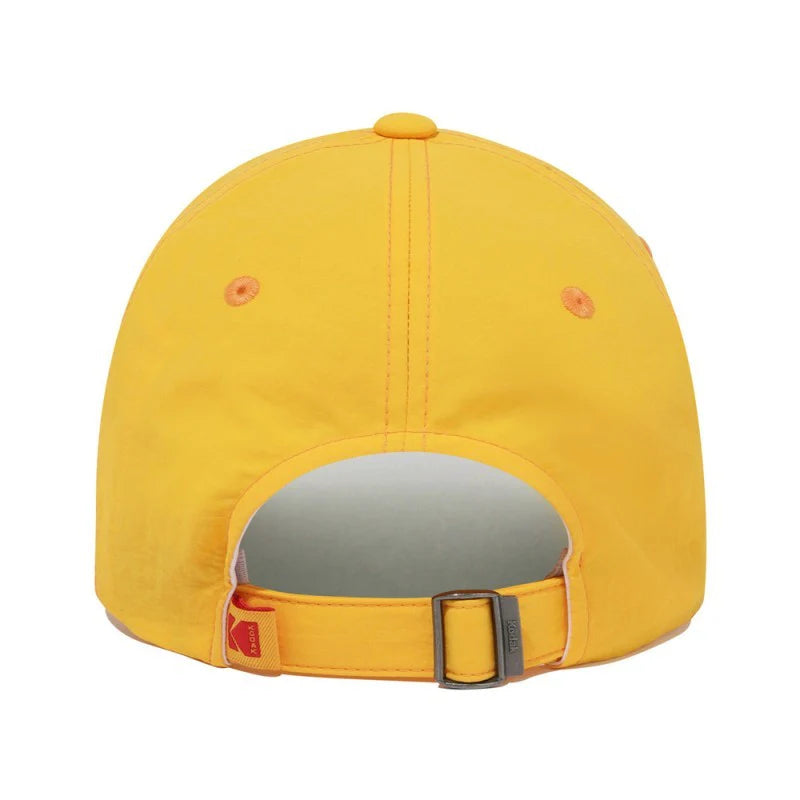 イエロー