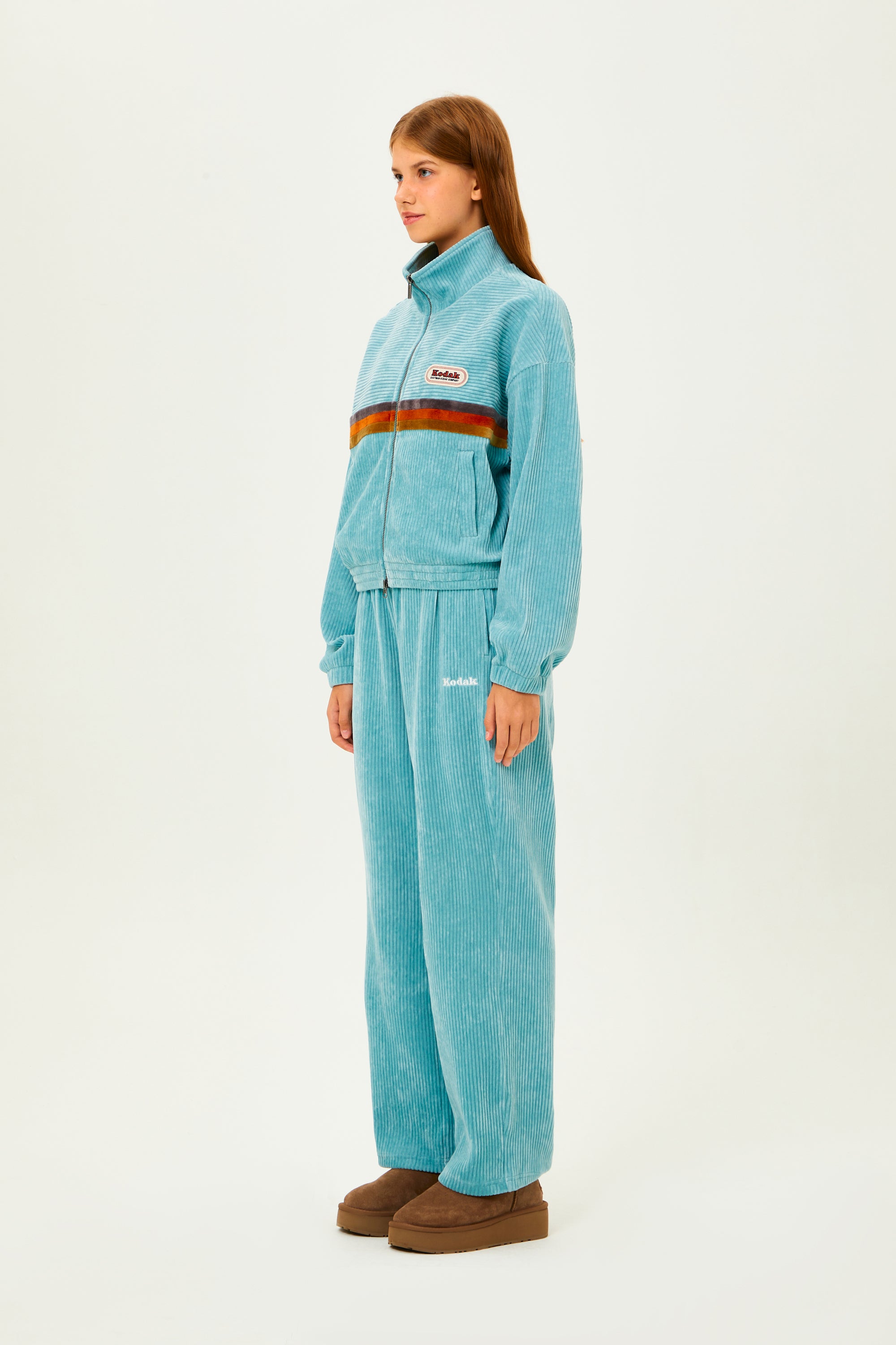 (Women) シネコダックベルベットコーデュロイジップアップ【ブラック】