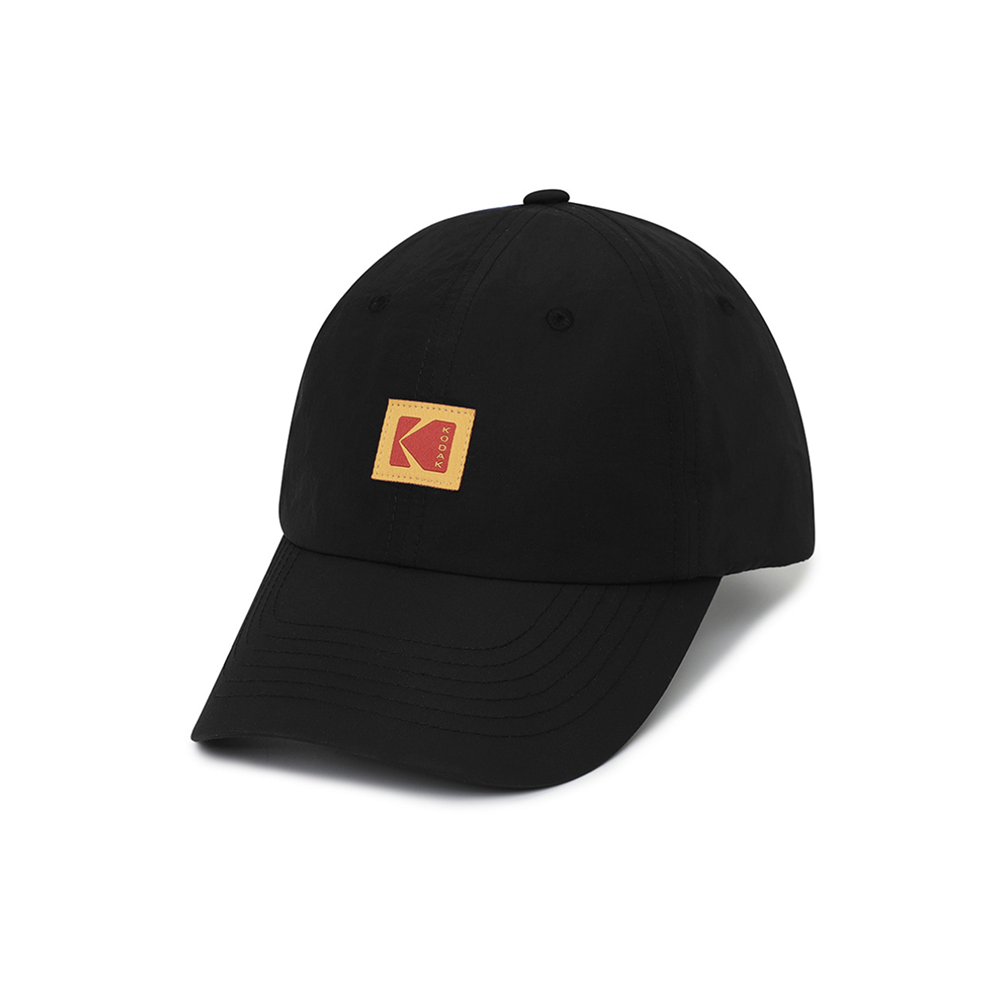 スクエアロゴナイロンリラックスフィットボールキャップ【ブラック】