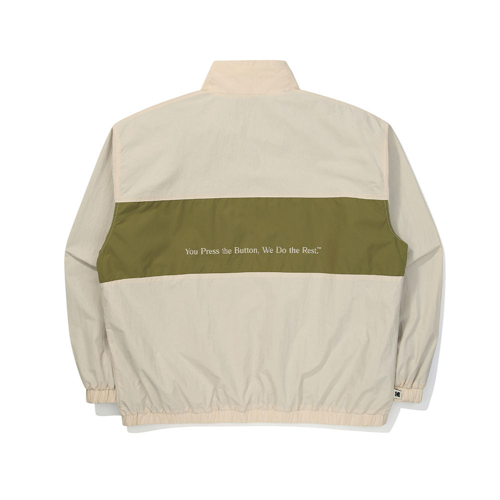 カラーブロックビッグロゴラインドジャケット【アイボリー】