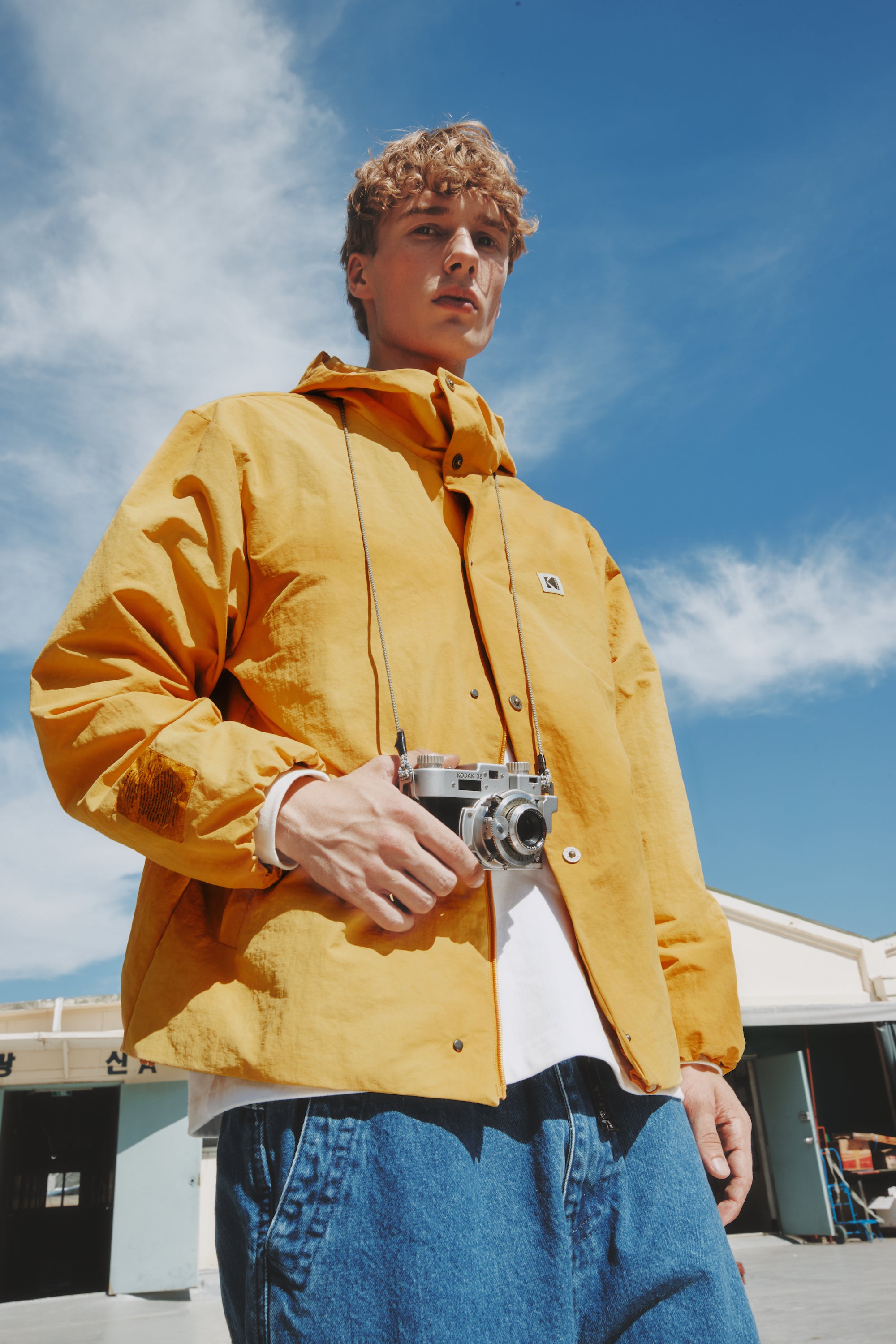 コダカリーダイドフーディジャケット【イエロー】