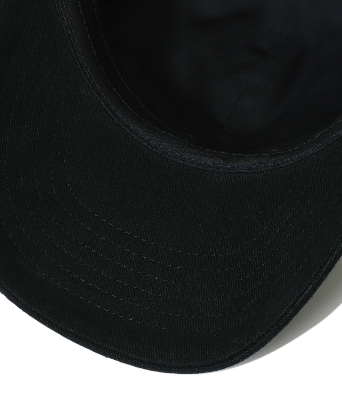 オーバーフィットピーチタッチレタリングボールキャップ【ネイビー】