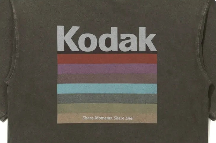 レインボー スノーウォッシングショートスリーブTシャツ【チャコール】