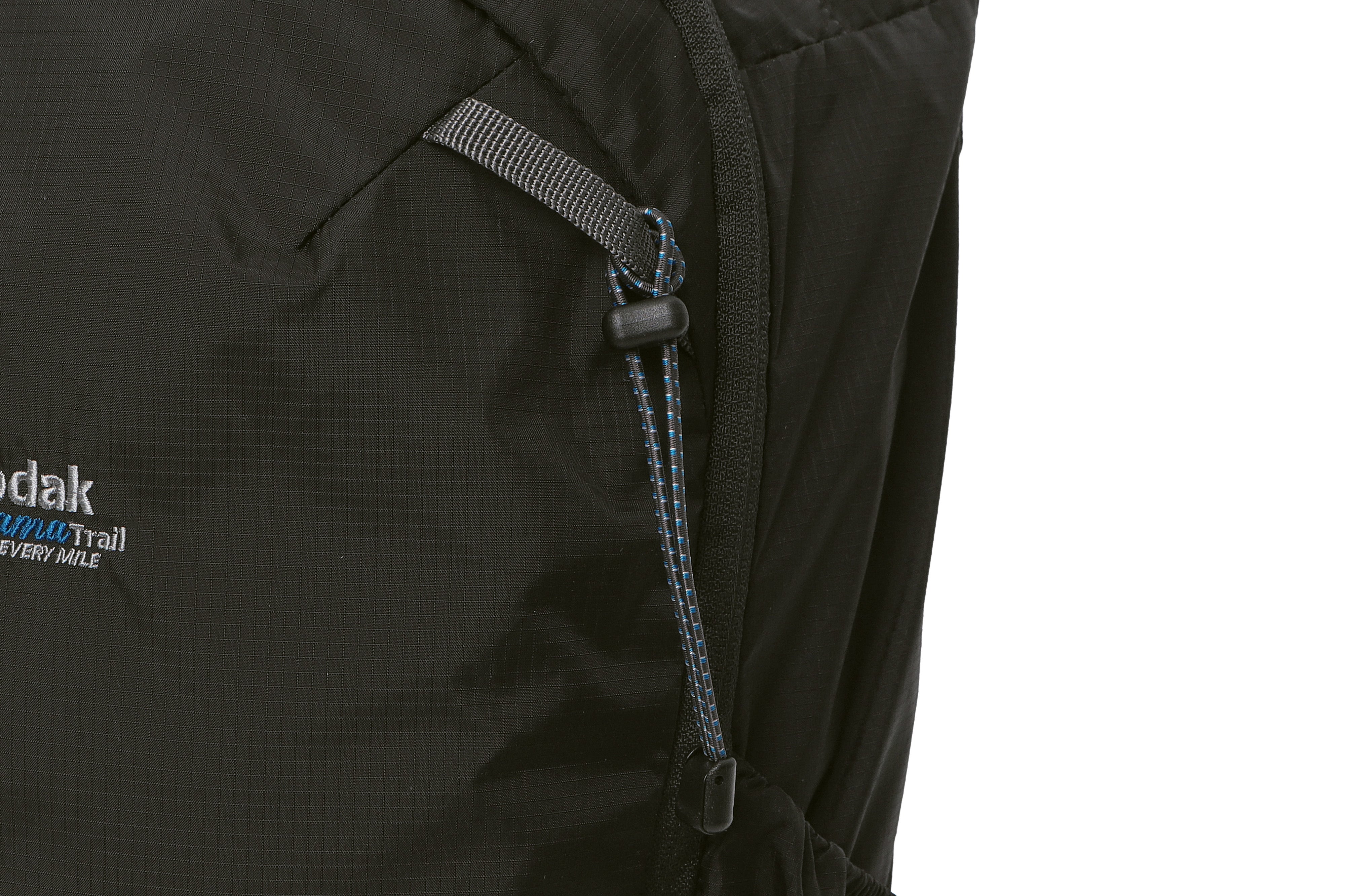 カラーラマルートバックパック（21L）【アイボリー】