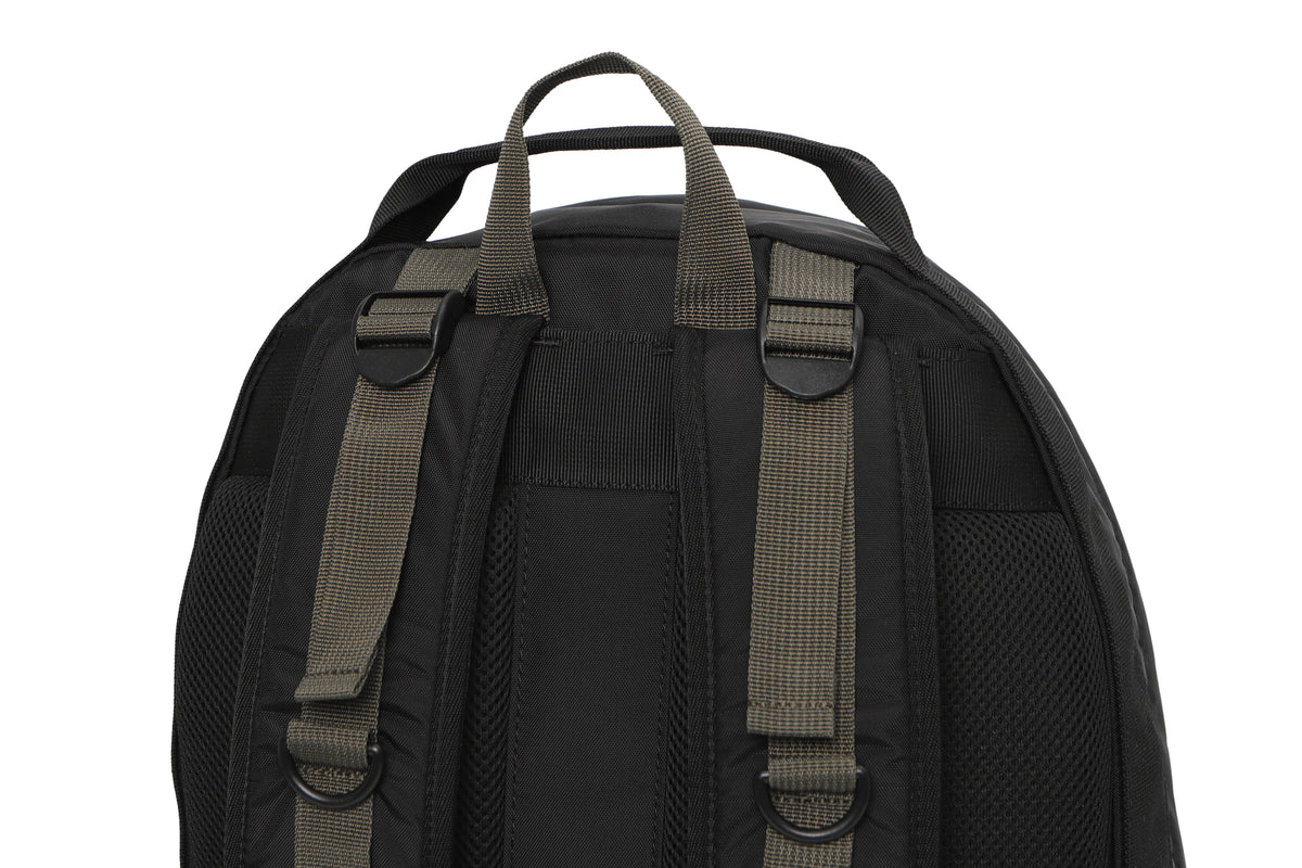ジョージ・イーストマン コアバックパック (28L)【カーキ】