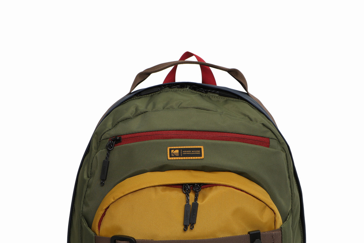 ジョージ・イーストマン コアバックパック (28L)【カーキ】