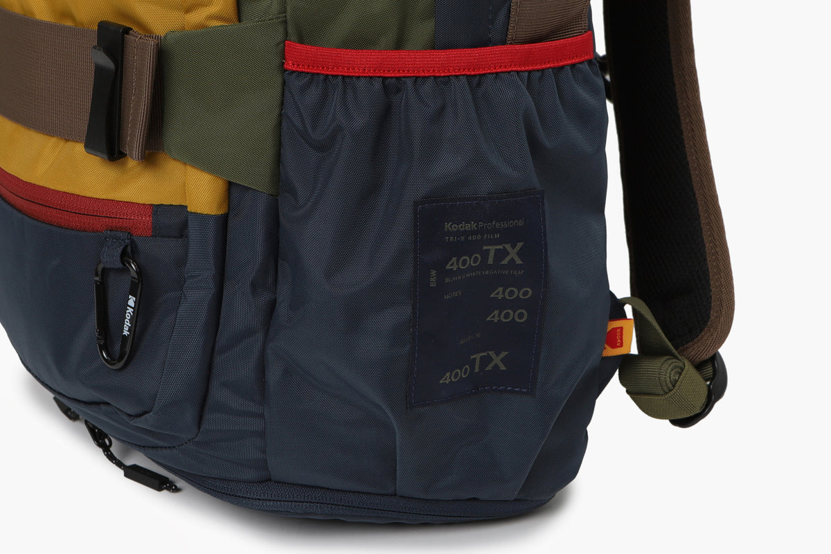 ジョージ・イーストマン コアバックパック (28L)【カーキ】