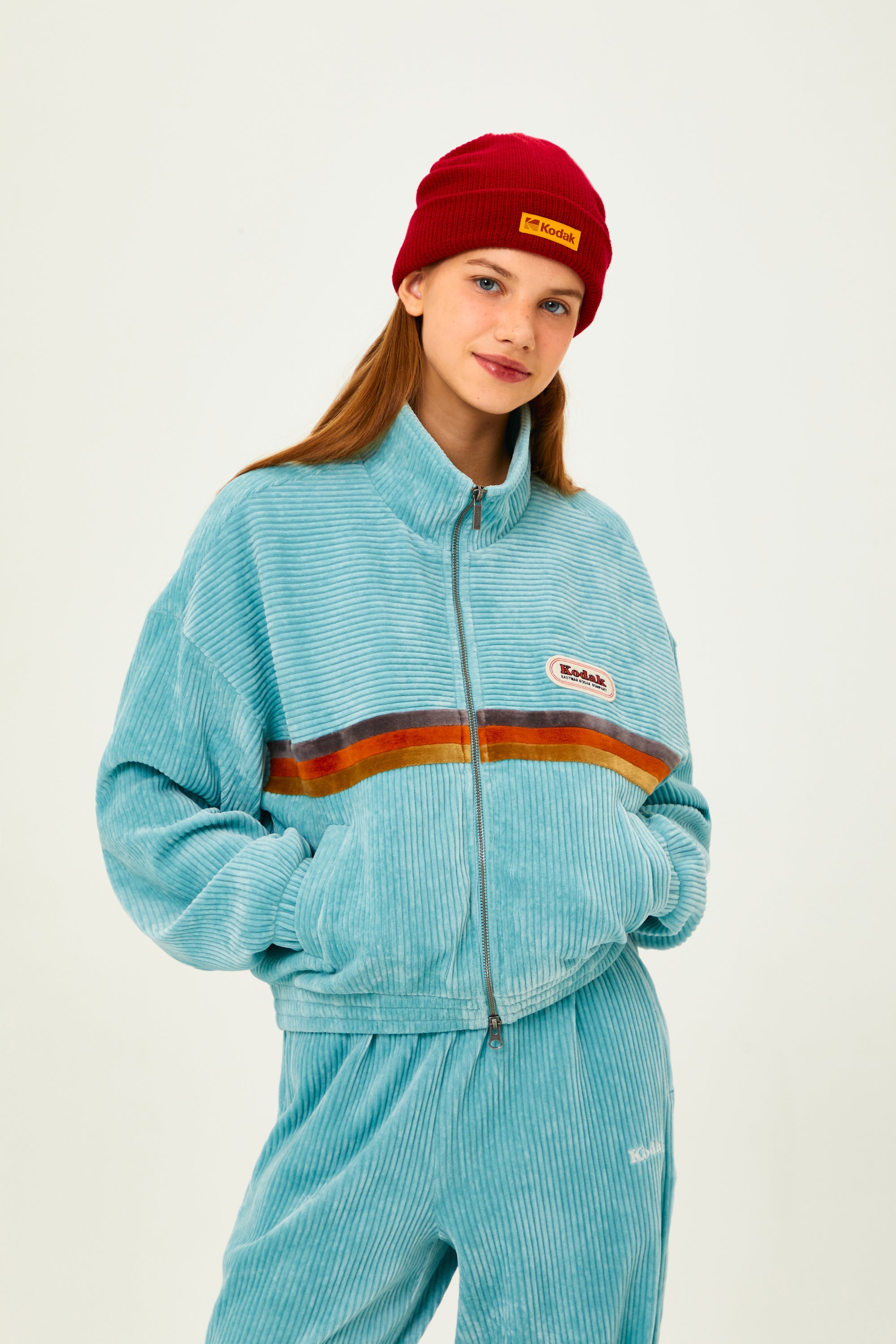 シネコダックベルベットコーデュロイストレートパンツ【アイボリー】